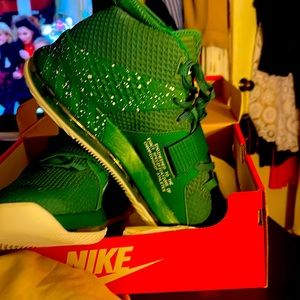 Men, Nike, Air Force two